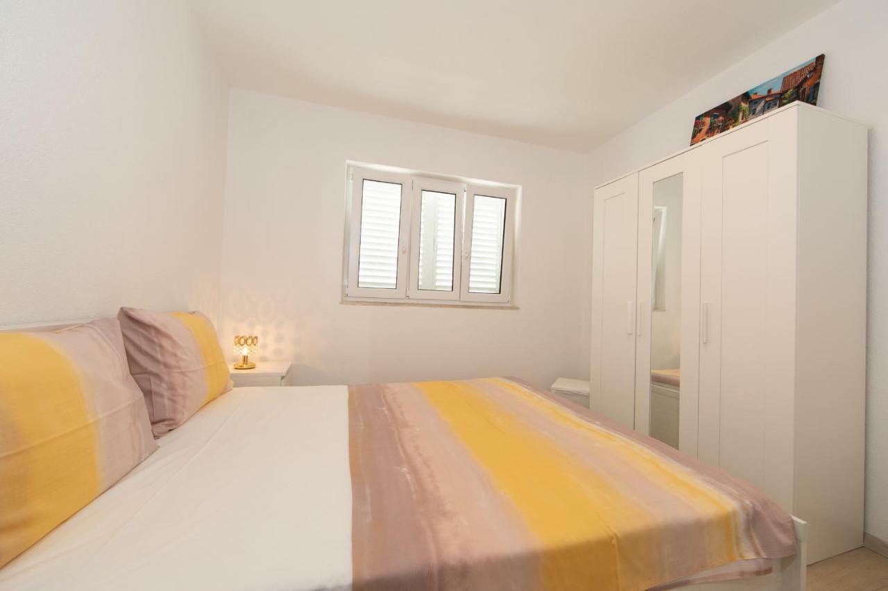 Apartmani Marija Jakir 브렐라 외부 사진