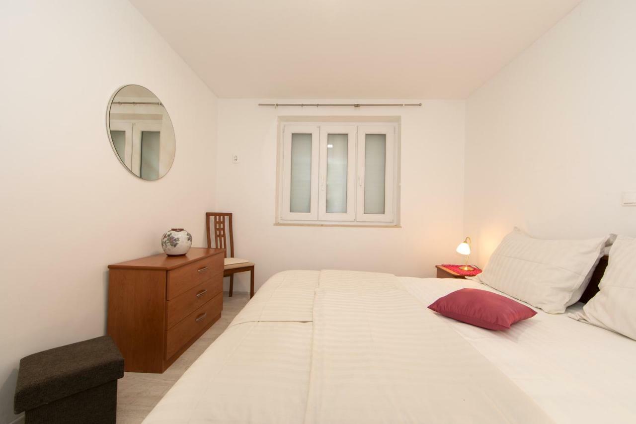 Apartmani Marija Jakir 브렐라 외부 사진